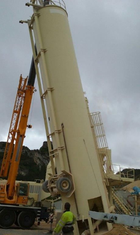 Grúas Vallarín reparación en planta de asfaltos